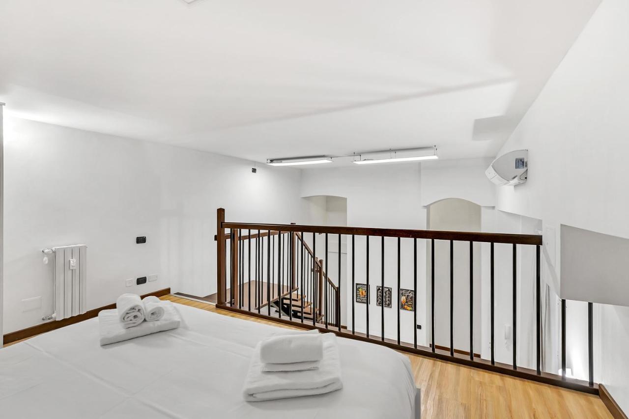 Appartement Loft Margarita à Milan Extérieur photo